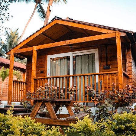 Tranquill Riverside Luxury Cottages With Bathtub, Candolim Buitenkant foto