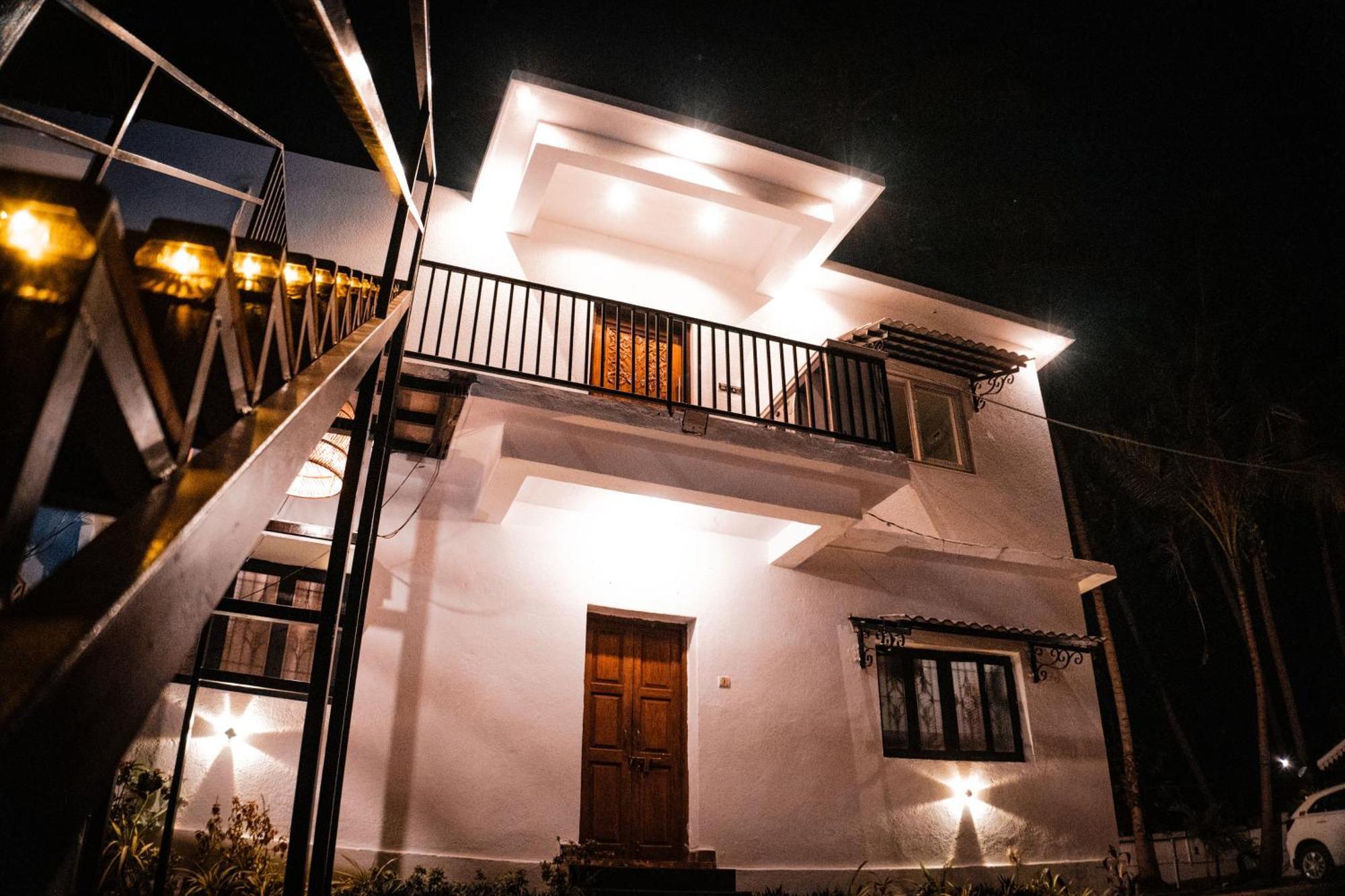 Tranquill Riverside Luxury Cottages With Bathtub, Candolim Buitenkant foto