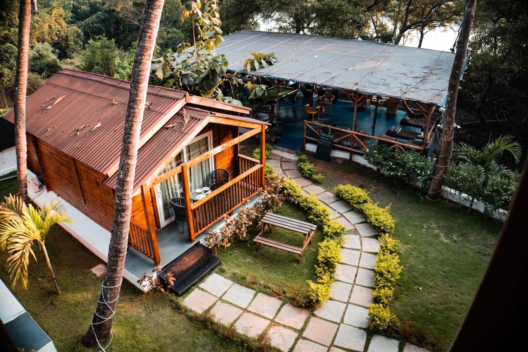 Tranquill Riverside Luxury Cottages With Bathtub, Candolim Buitenkant foto